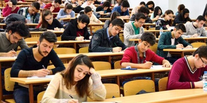Üniversite Adaylarına